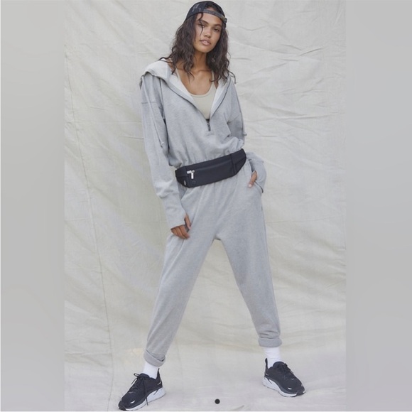 Free People Training Day Jumpsuit Size XS NWT - Picture 3 of 16